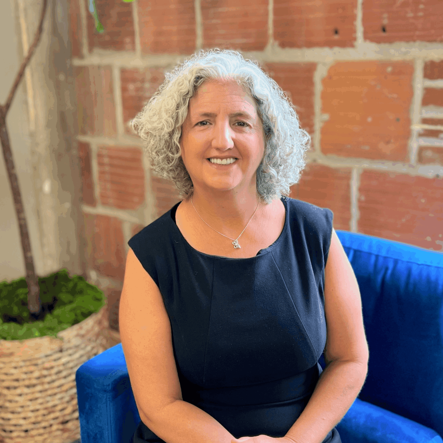Headshot of Dr. Nelli Garton