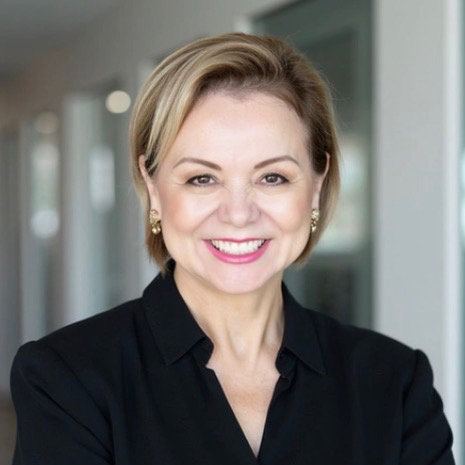 Headshot of Lidia S. Martinez